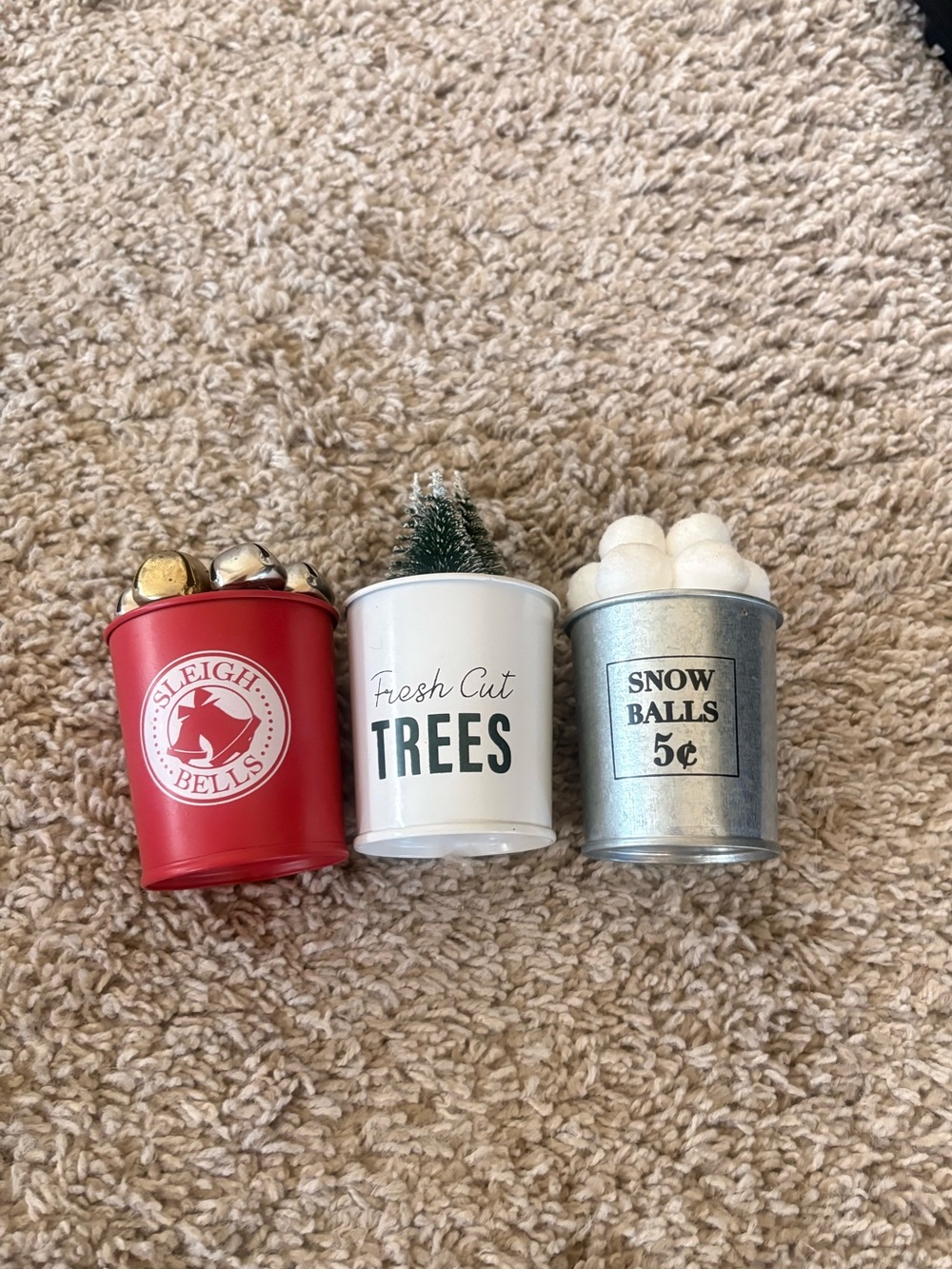 Hot cocoa Christmas decor